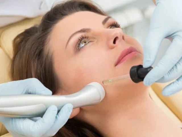 HIFU Lifting sin cirugía facial y corporal en cabina Madrid